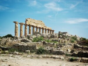 Selinunte acropoli, mura, necropoli e templi